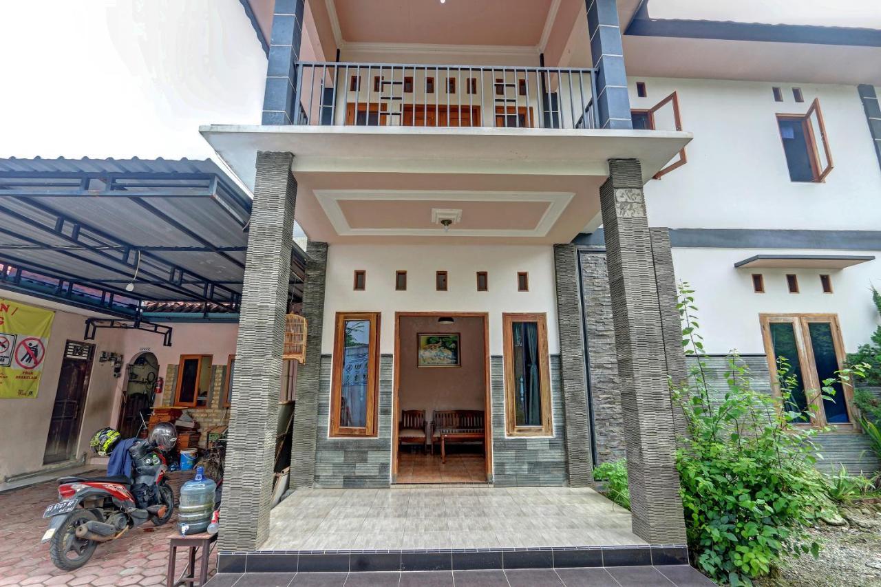 Hotel Wisma Ck Kebumen Exterior foto